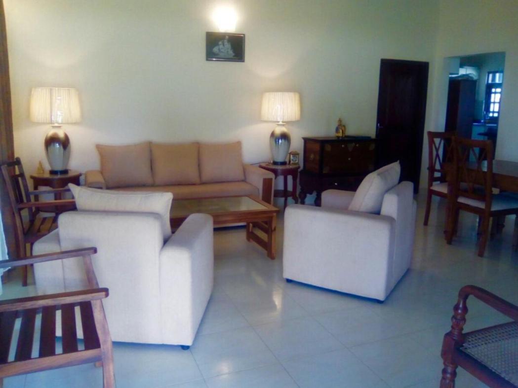Nalendra Villa - Oceanfront Hikkaduwa Kültér fotó