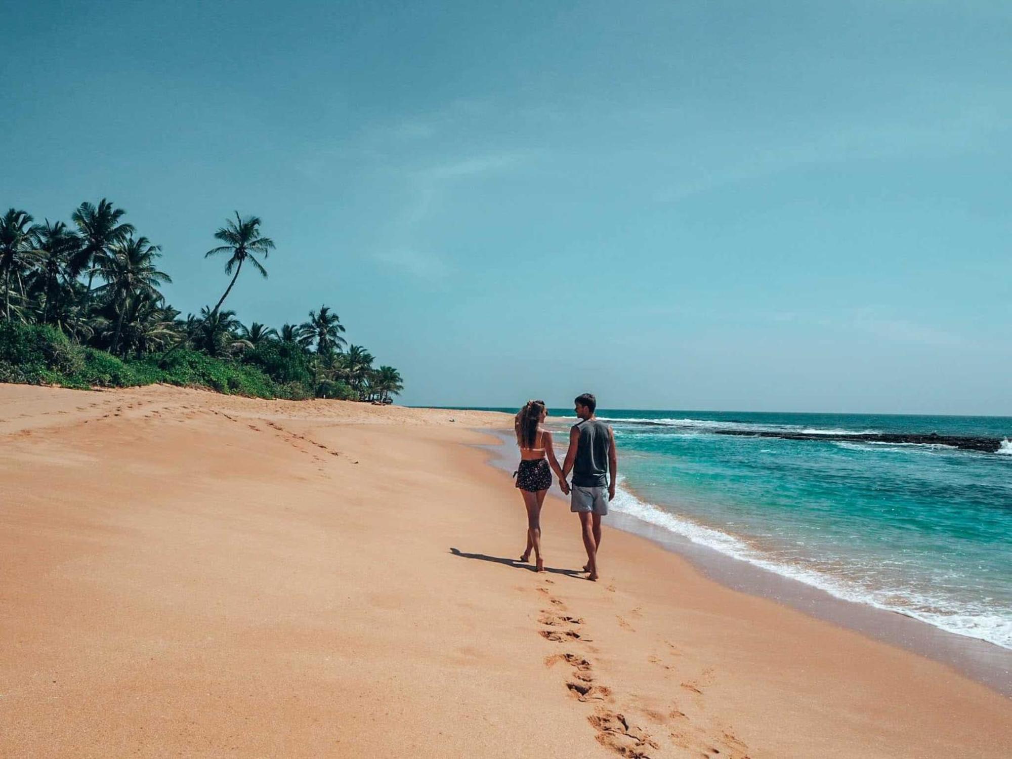Nalendra Villa - Oceanfront Hikkaduwa Kültér fotó